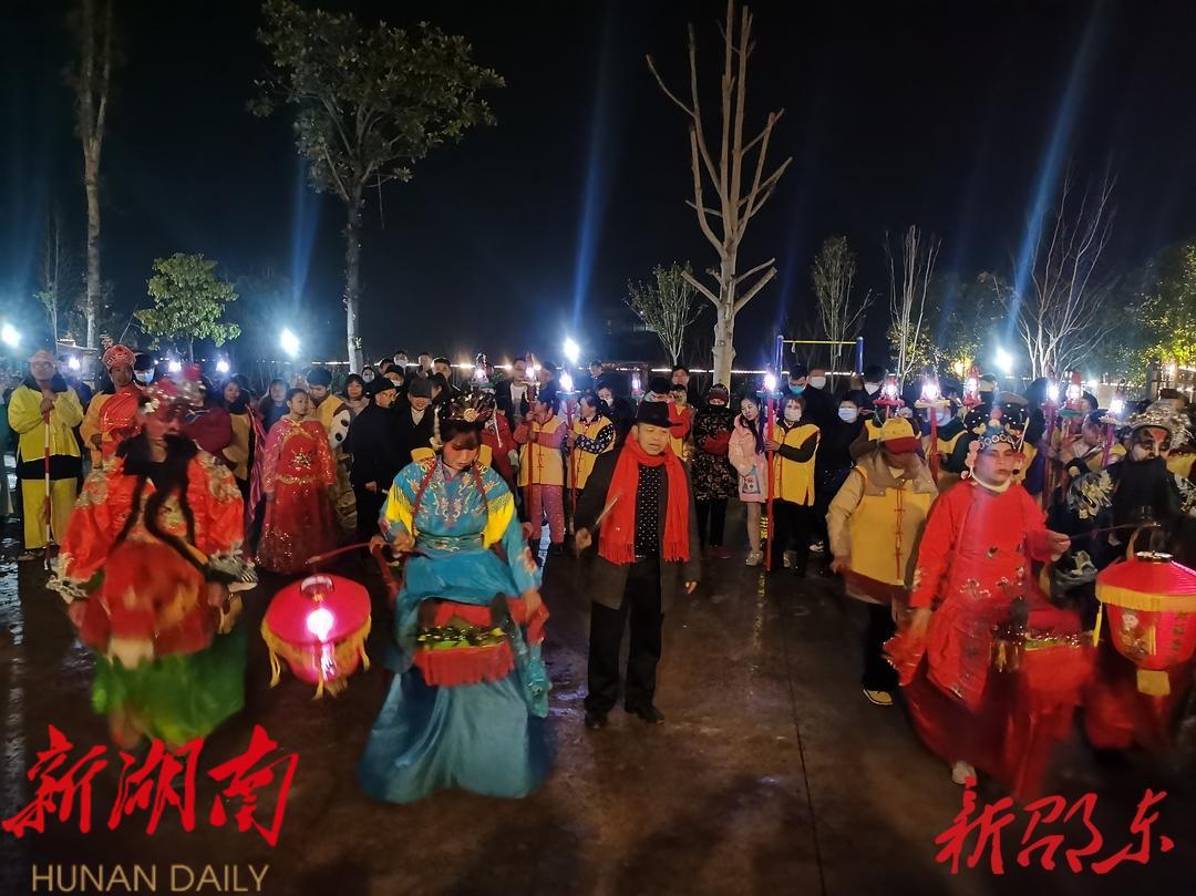 新春走基层·我们在一线 |邵东:车马灯贺新春 年味更加浓_邵阳头条网